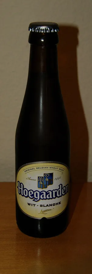A standing bottle of Hoegaarden