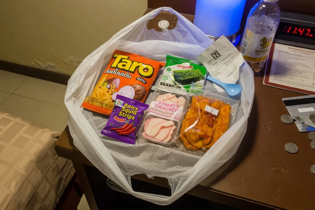 Eating at 7-Eleven in Thailand — on the ground.